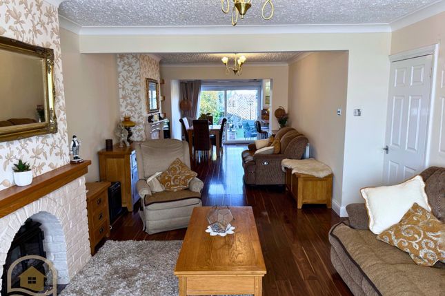 103, Windmill Lane, Greenford photo 4