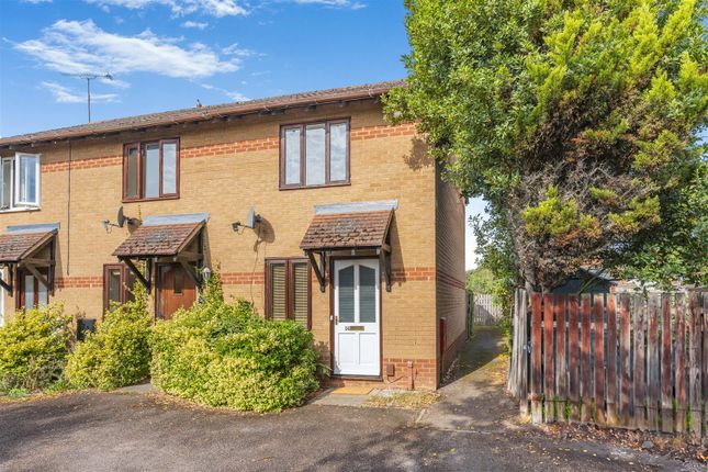 14 Earlstoke Close, Banbury-1.Jpg