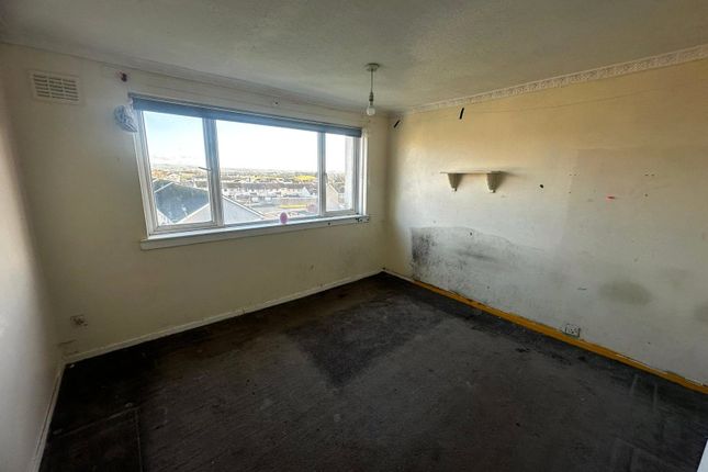 3C,, Mackendrick Place, East Ayrshire photo 5