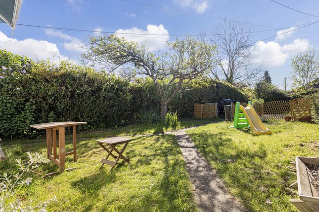 22, Kidmore Lane, Reading photo 4