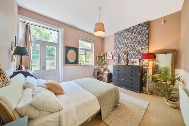 299A,, Norwood Road, London photo 4