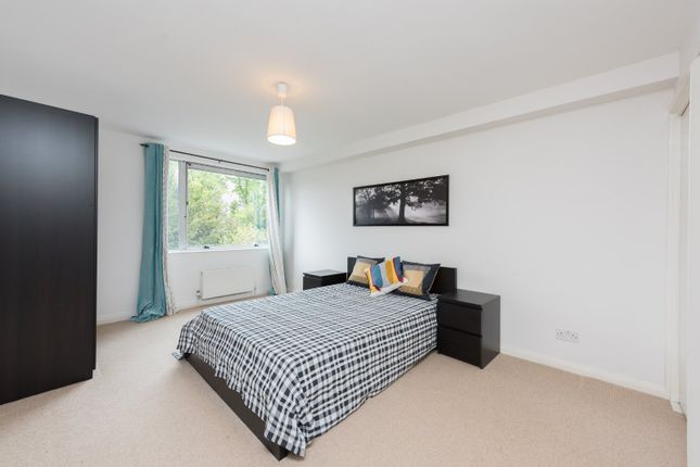 Marlin House, Putney photo 5