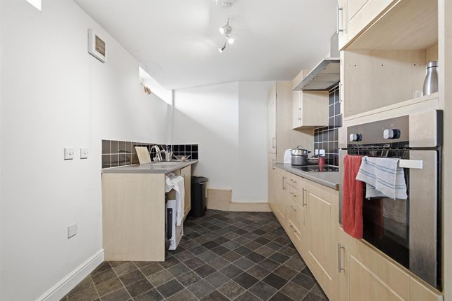 Flat 48, Rifle Fields, Water Street, Huddersfield photo 3