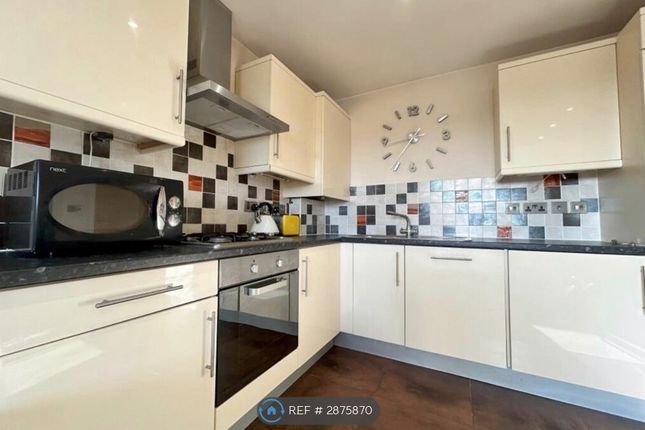 Flat, Rose Court A Lower Hanham Road, Bristol photo 4