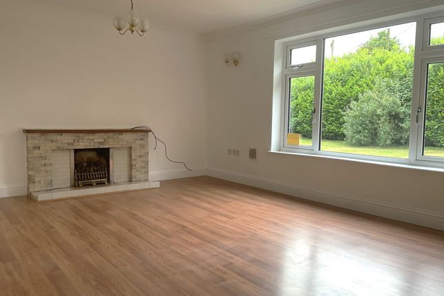 White House Farm, Frenchs Road, Wisbech photo 3