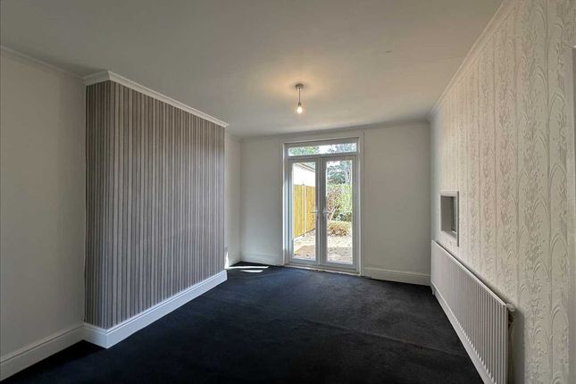 8, Henderson Avenue, Scunthorpe photo 3