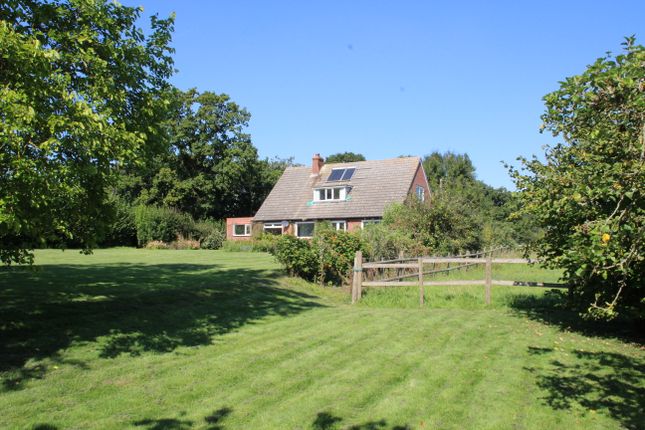 Thumbnail Detached house for sale in Goose Lane, Leckhampstead