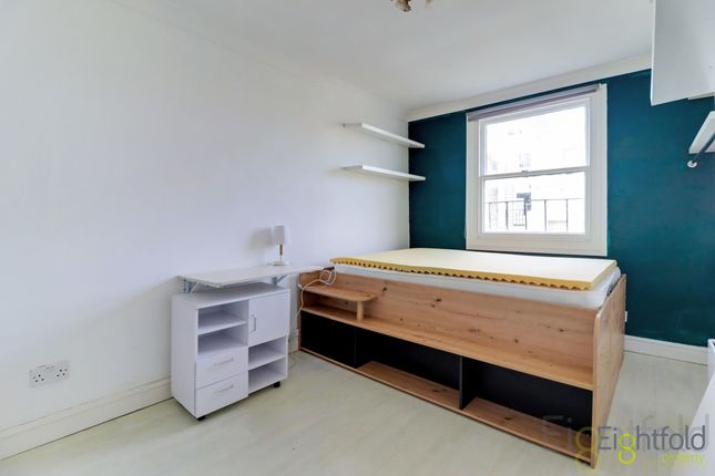 Flat 4, 11 Eaton Place, Brighton photo 4