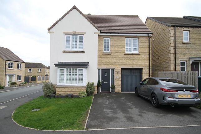 Detached house for sale in Quarry Park, Idle, Bradford