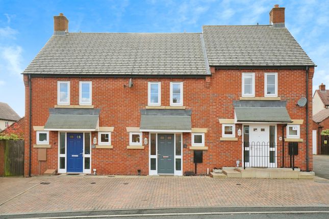 Town house for sale in Edinburgh Road, Church Gresley, Swadlincote