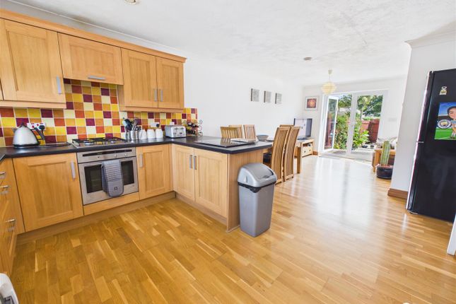 11, Penmare Court, Hayle photo 2