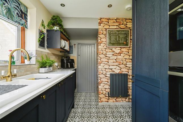 13, Hill Crescent, Chipping Norton photo 4