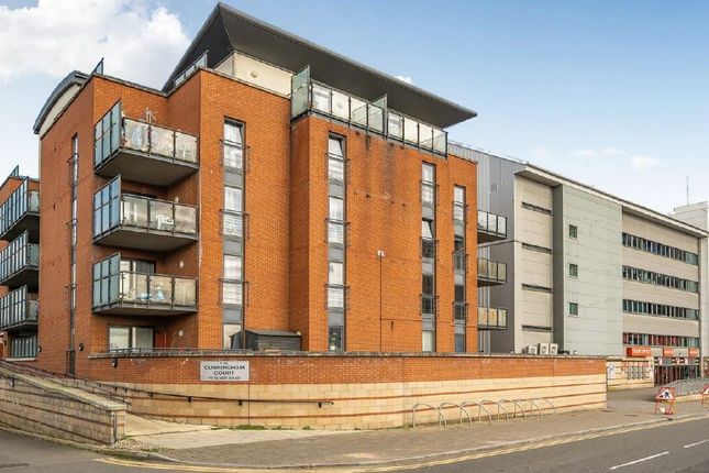 1-bed flat on 73, Oliver Road, London, £130,000
