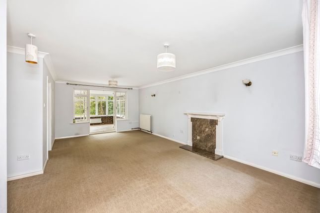 5 Jubilee Way, Pulborough photo 4