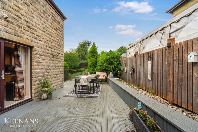 6, Park View Close, Rossendale photo 4