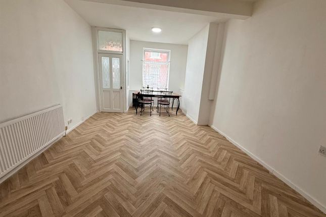 22, Sherrington Street, Manchester photo 2