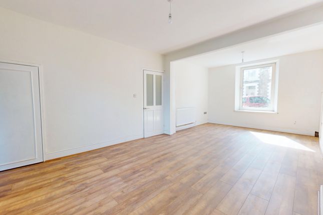 29, Charles Street, Pontypridd photo 2