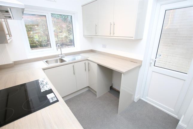 Terraced house to rent in Roberts Road, St. Leonards, Exeter