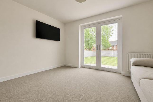 51, Emerald Green Grove, Rotherham photo 5