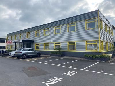 Office to let in De Clare House Office Suites, De Clare House, Pontygwindy Road, Caerphilly