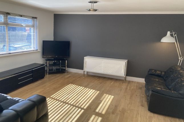 Thumbnail Flat to rent in Claremont Grove, Aberdeen