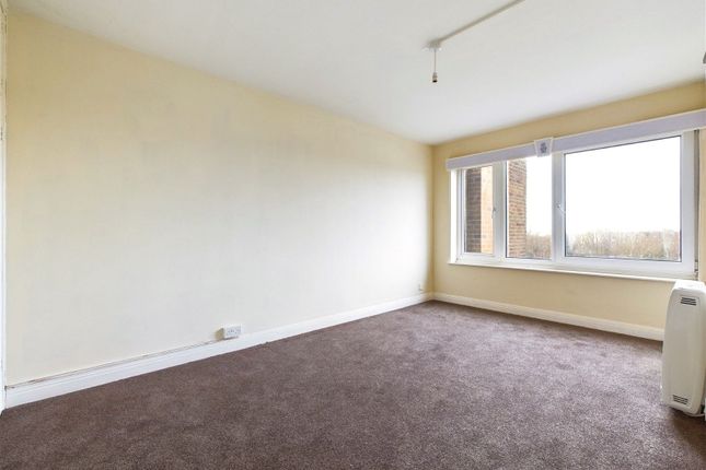 Flat for sale in Hangleton Road, Hove