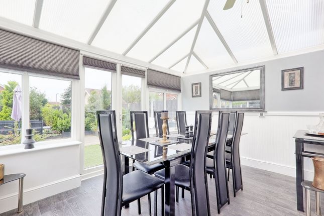 9, Nordmann Place, South Ockendon photo 4