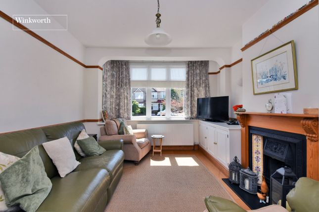 91, Braemar Road, Worcester Park photo 3