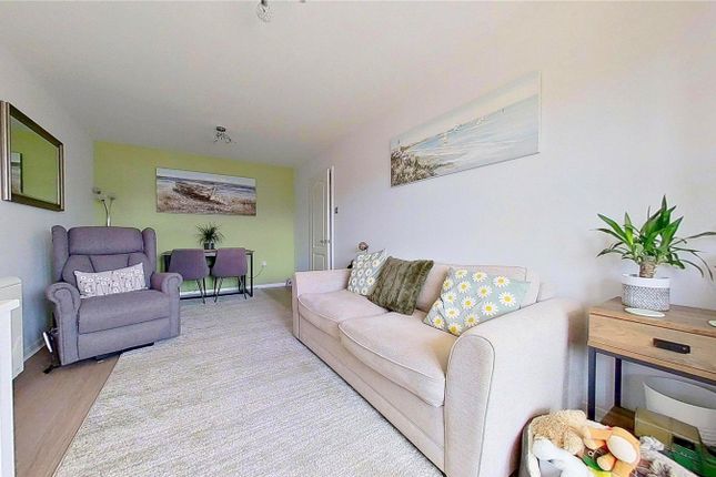 2, Beech Grove, Lancing photo 4