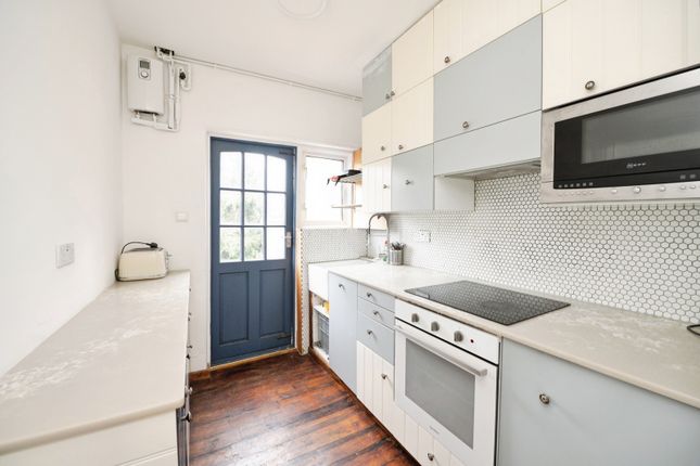 16, Strathmore Gardens, Essex photo 3