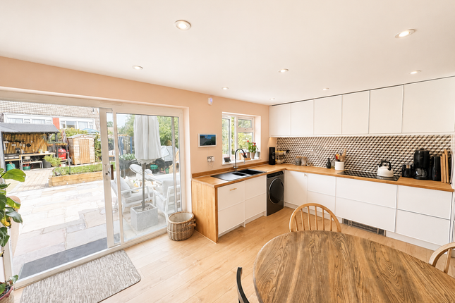 1, Fishers Close, Staplehurst photo 3