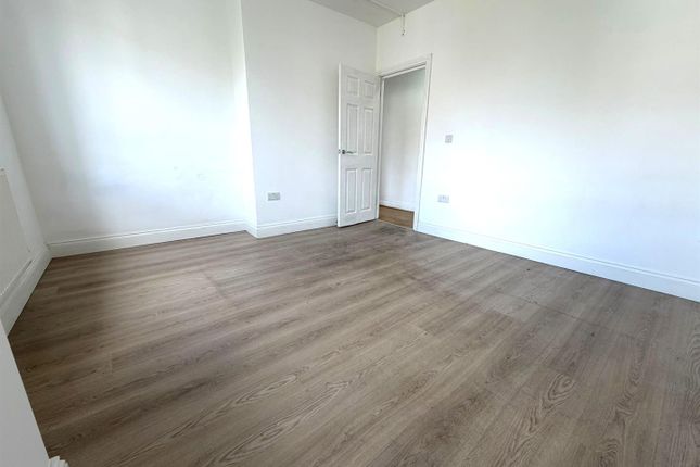 543, Lordship Lane, London photo 4