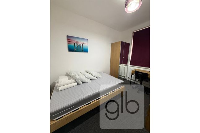 26, Harley Street, Coventry photo 4