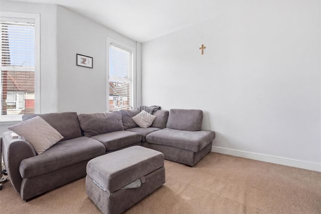 30B, Pulteney Road, London photo 3
