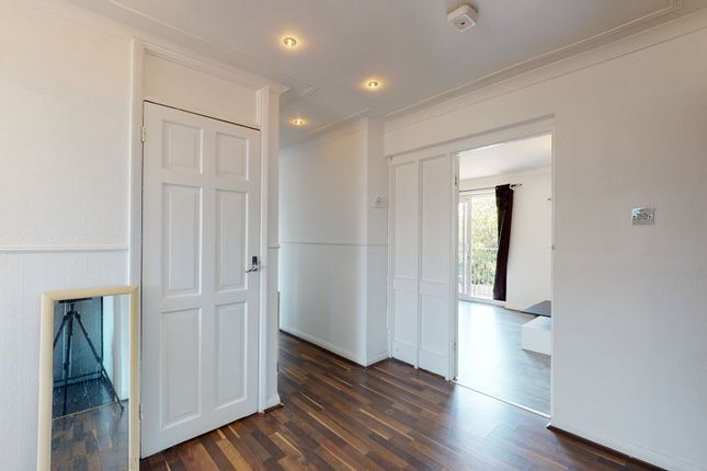 Flat for sale in Fowler House, South Grove, London