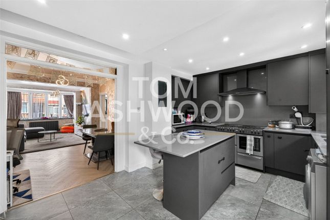 44, Hamden Crescent, Dagenham photo 4