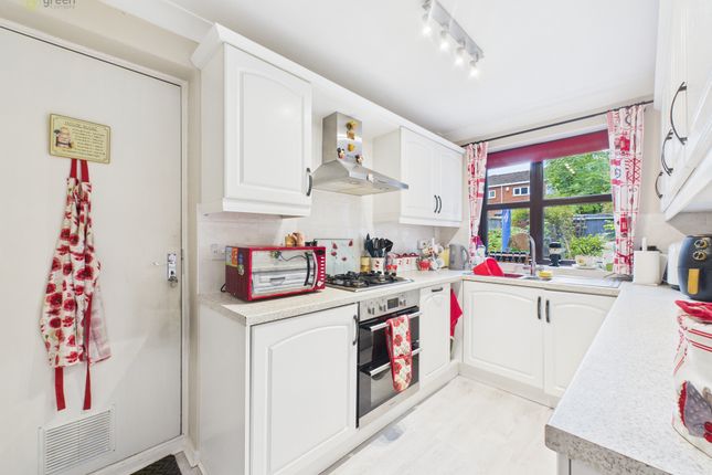 6, Galton Close, Birmingham photo 3