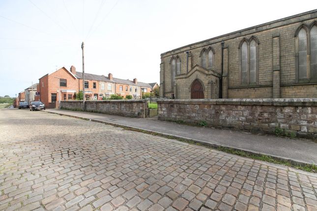 1a Church Grove, Wigan photo 4