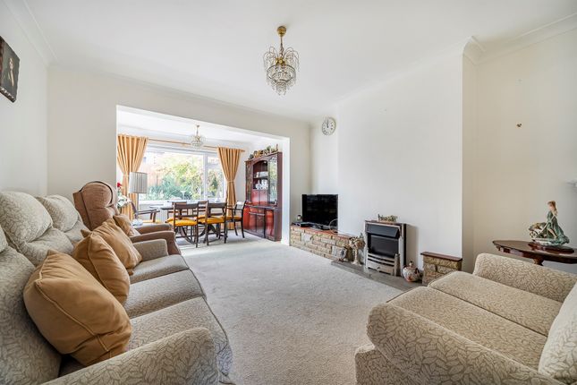 91, Monks Road, Enfield photo 3