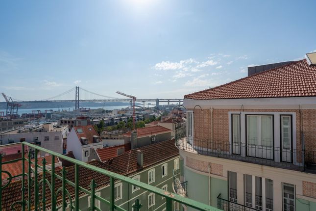 Apartment for sale in Estrela, Lisbon, Portugal