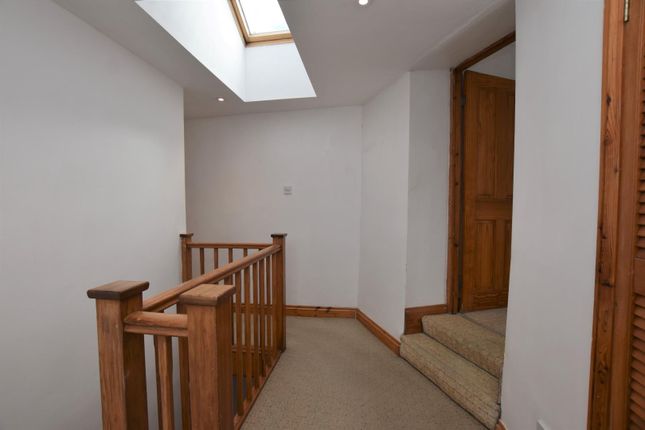 Terraced house to rent in South Hill, Plymouth, Devon