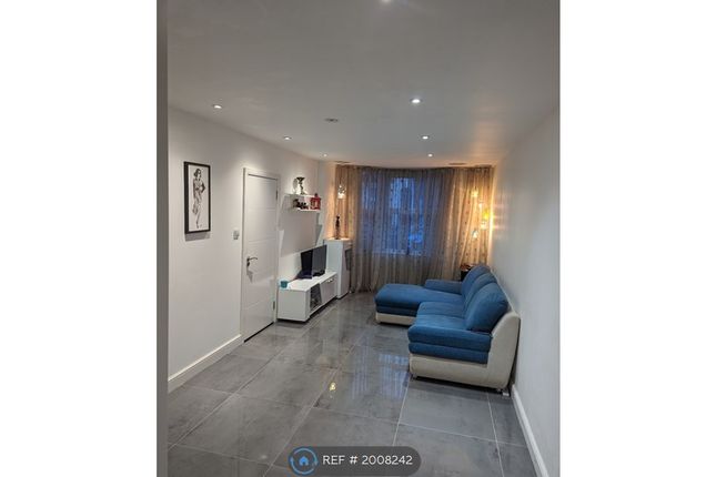 Terraced house to rent in Downsell Road, London