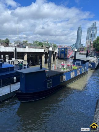 Houseboat for sale in Nine Elms Pier, Elma Marina, Vauxhall, United Kingdom