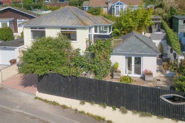 Trendhurst, 9 Trerieve Estate, Torpoint photo 2