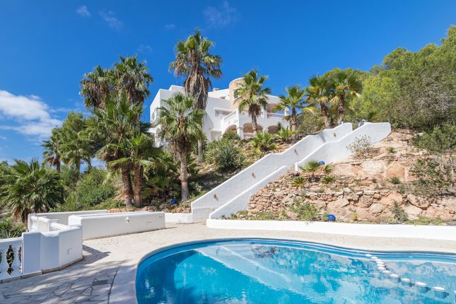 Apartment for sale in Cala Tarida, Ibiza, Ibiza