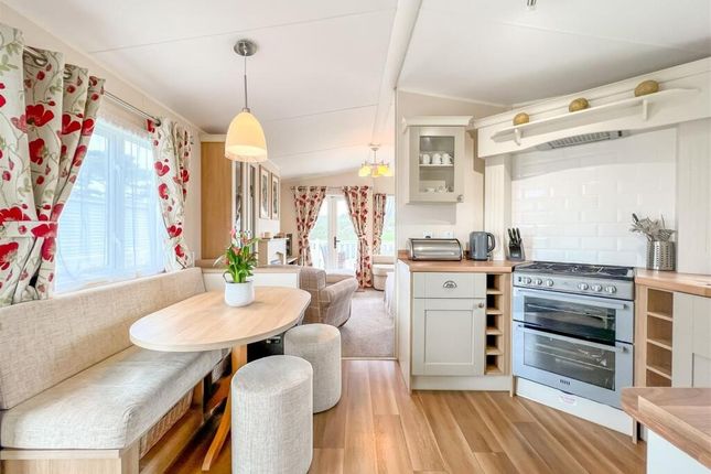 58 The Dunes, Praa Sands Holiday Village, Penzance photo 3