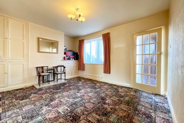 5 Longwestgate, Scarborough photo 2