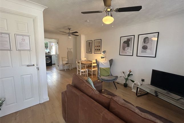 22, St. Margarets Court, Somerset photo 2
