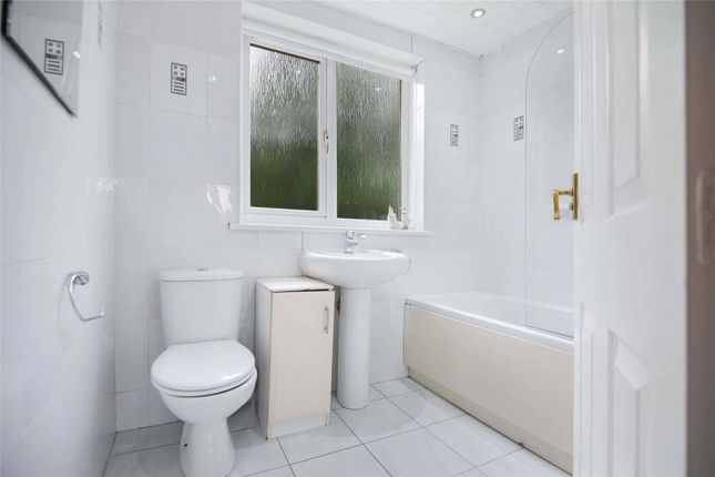 40, Tweed Drive, Glasgow photo 4