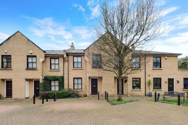 2-bed house on 26, Wordsworth Place, London, £599,950